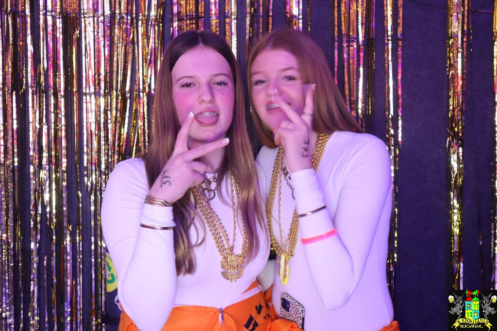 ../Images/Jeugd Opwarmbal Photobooth 225.jpg